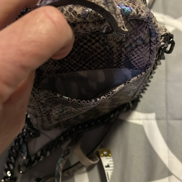 Aimee Kestenberg Tamitha phone case - Picture 7 of 9